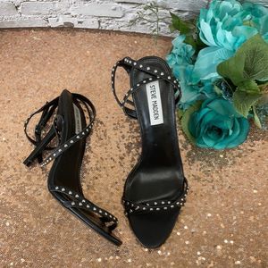 Steve Madden Wish Sandals 8.5